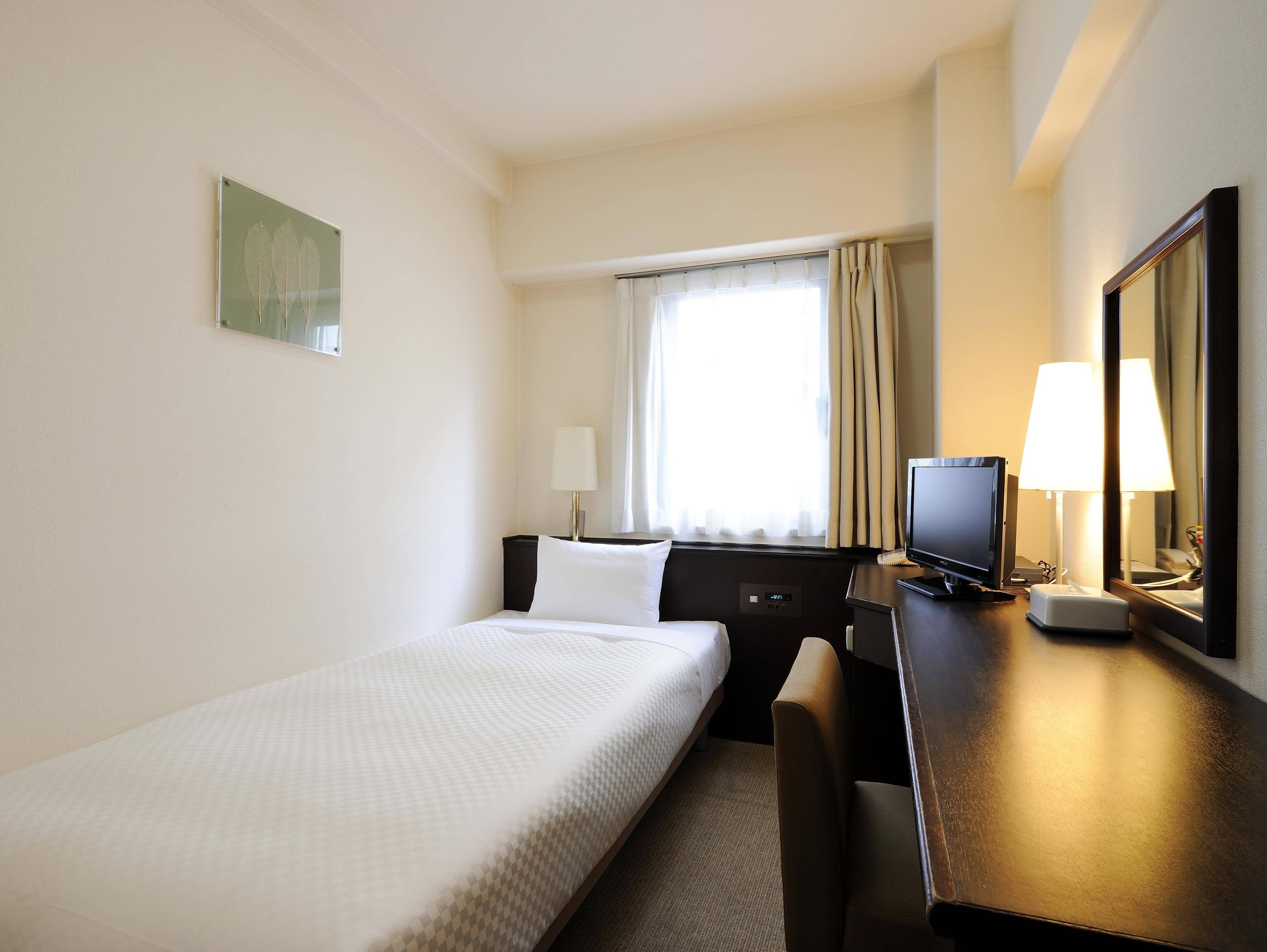Sendai Business Hotel Ekimae Екстериор снимка